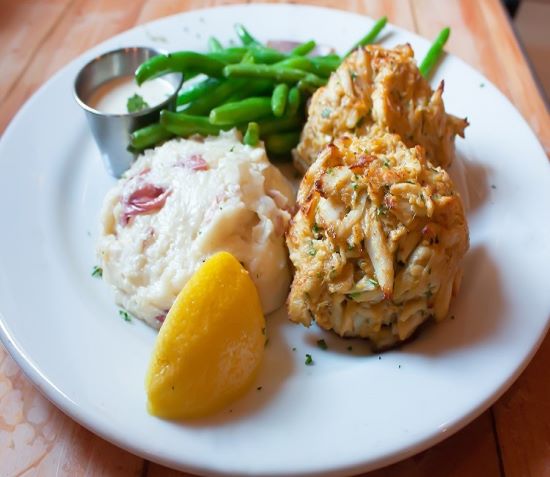 Jumbo Lump Crab Cakes (14x 4oz) – Tonight We Dine